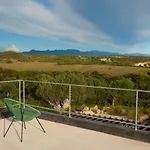 Esprit Moderniste Avec Piscine Villa *