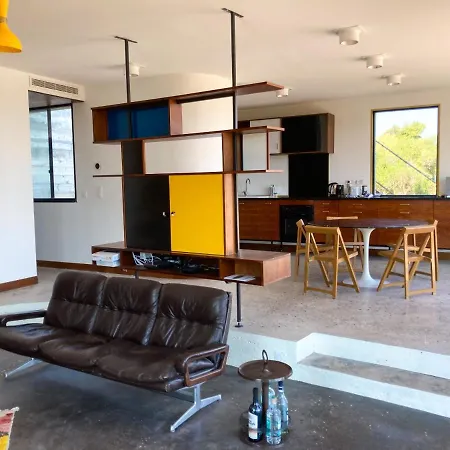 Esprit Moderniste Avec Piscine וילה *