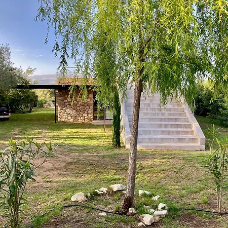 Esprit Moderniste Avec Piscine Villa *