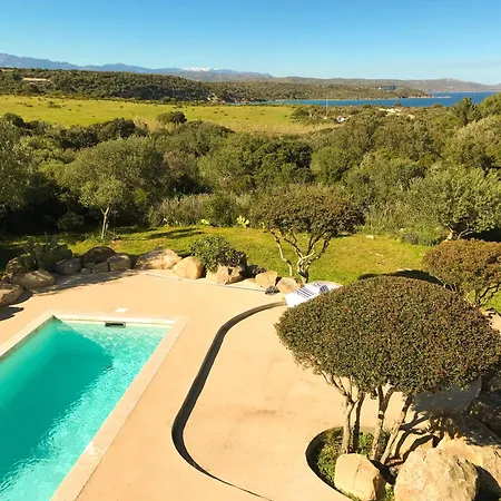 Esprit Moderniste Avec Piscine Villa Bonifacio (Corsica)