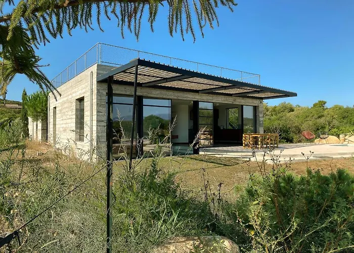 Villa Esprit Moderniste Avec Piscine Bonifacio (Corsica)