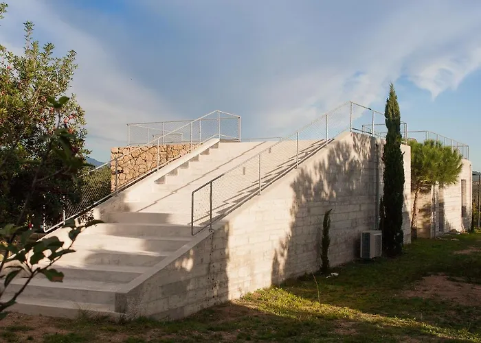 Esprit Moderniste Avec Piscine فيلة *